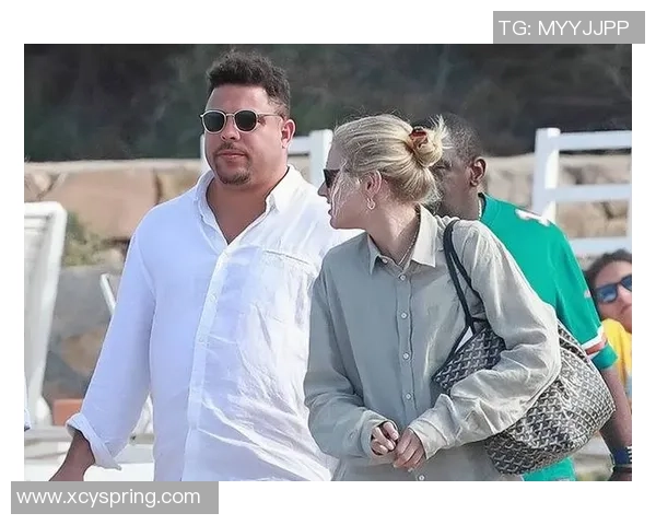 足球巨星携手女明星演绎跨界爱情与时尚风云故事