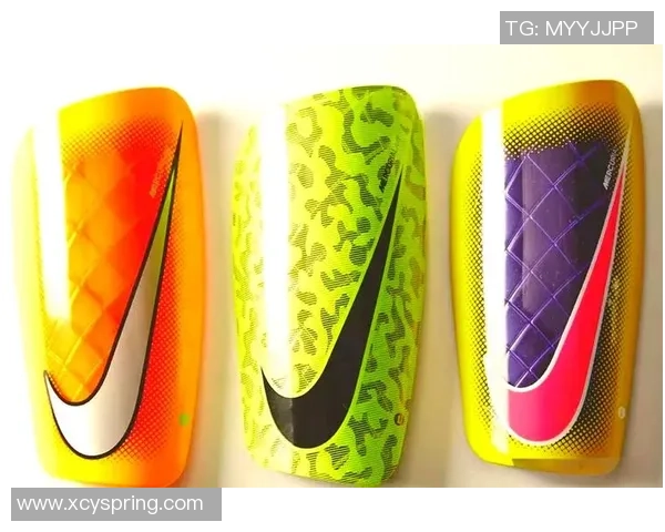 球星专属护腿板演绎足球激情与赛场风采结合魅力